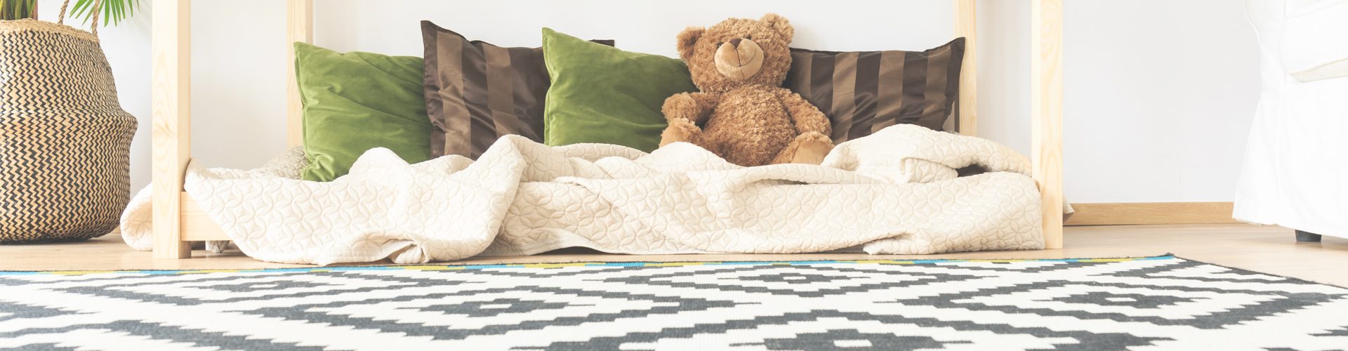 Carpet Tiles Vs Regular Carpet banner