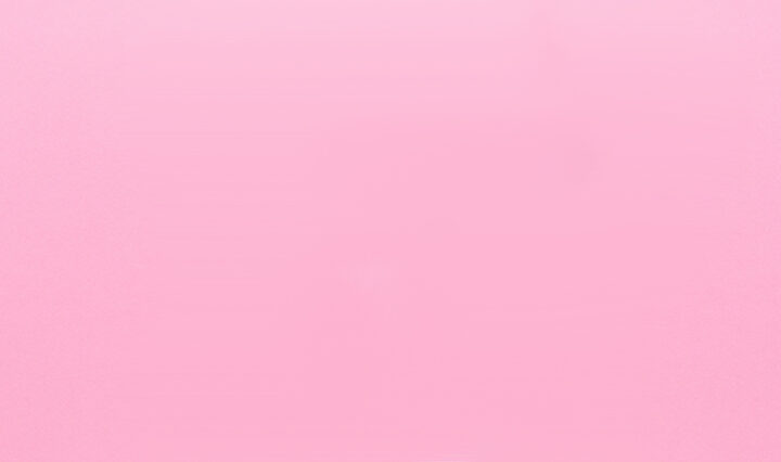 razors on a pink background